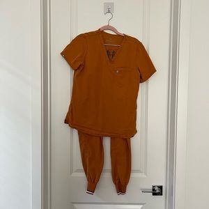 Sunflower Mediclo Scrubs Set